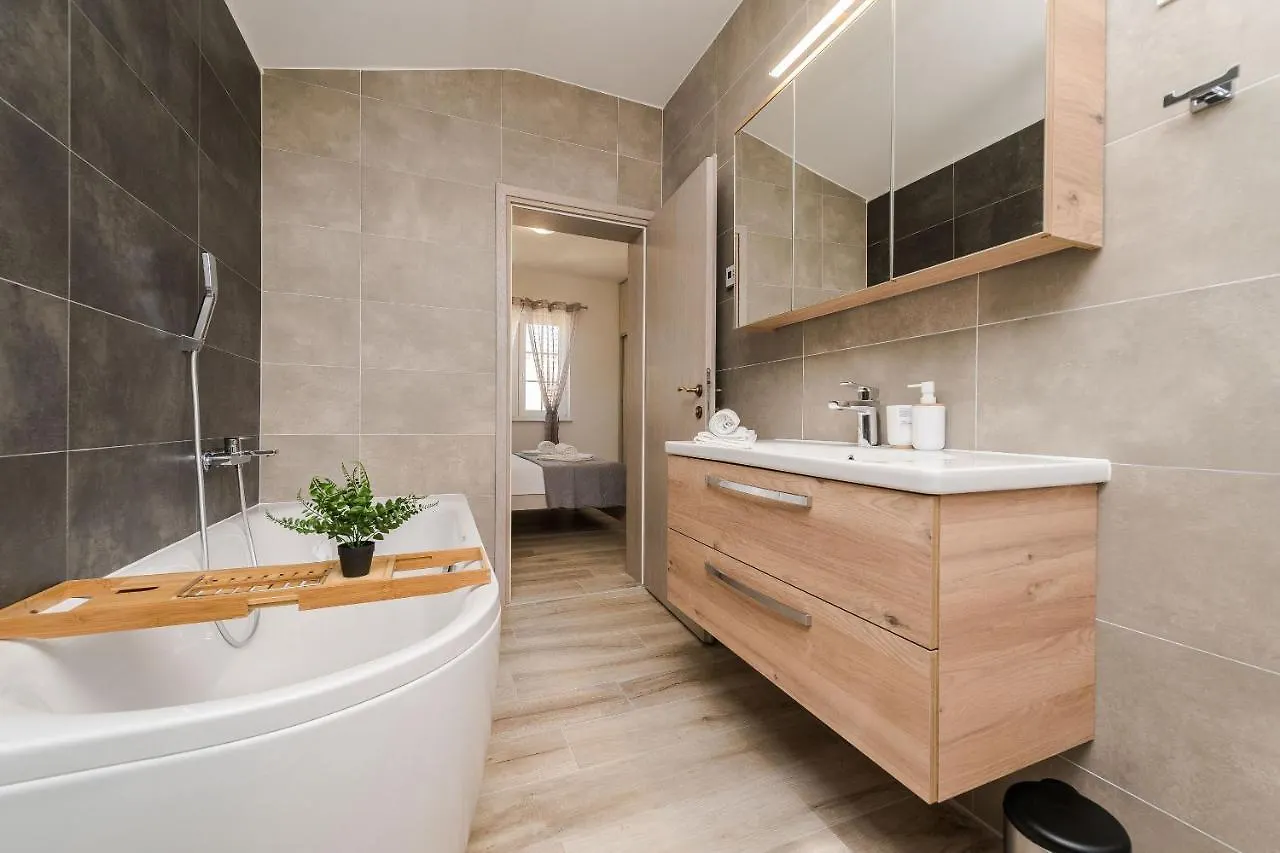 Villa St Vid 1 Privlaka  Croatia